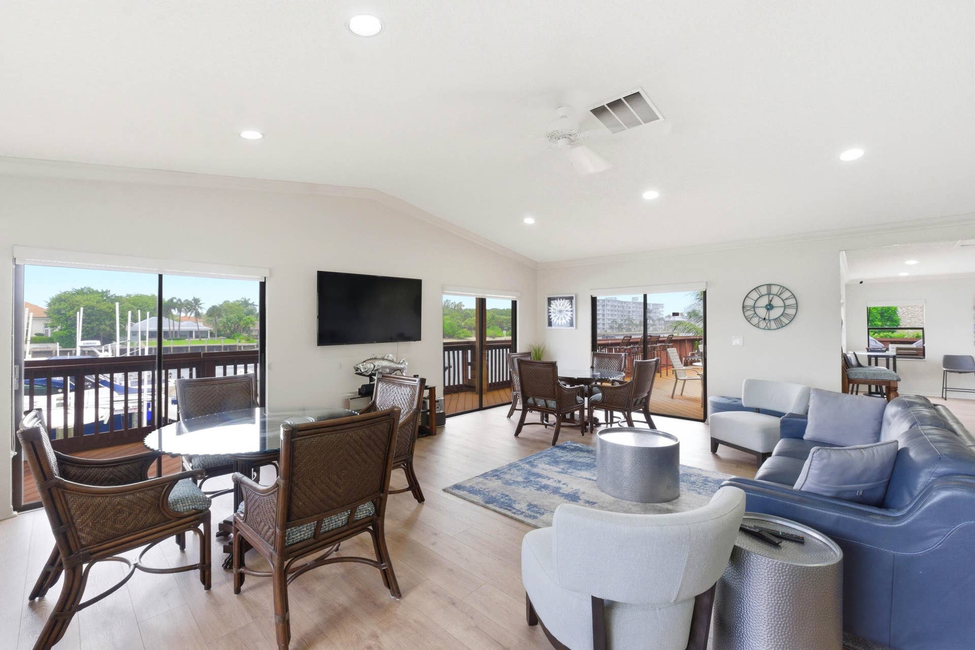 1167 Hillsboro Mile, #707, Hillsboro Beach, FL 33062 Clubhouse