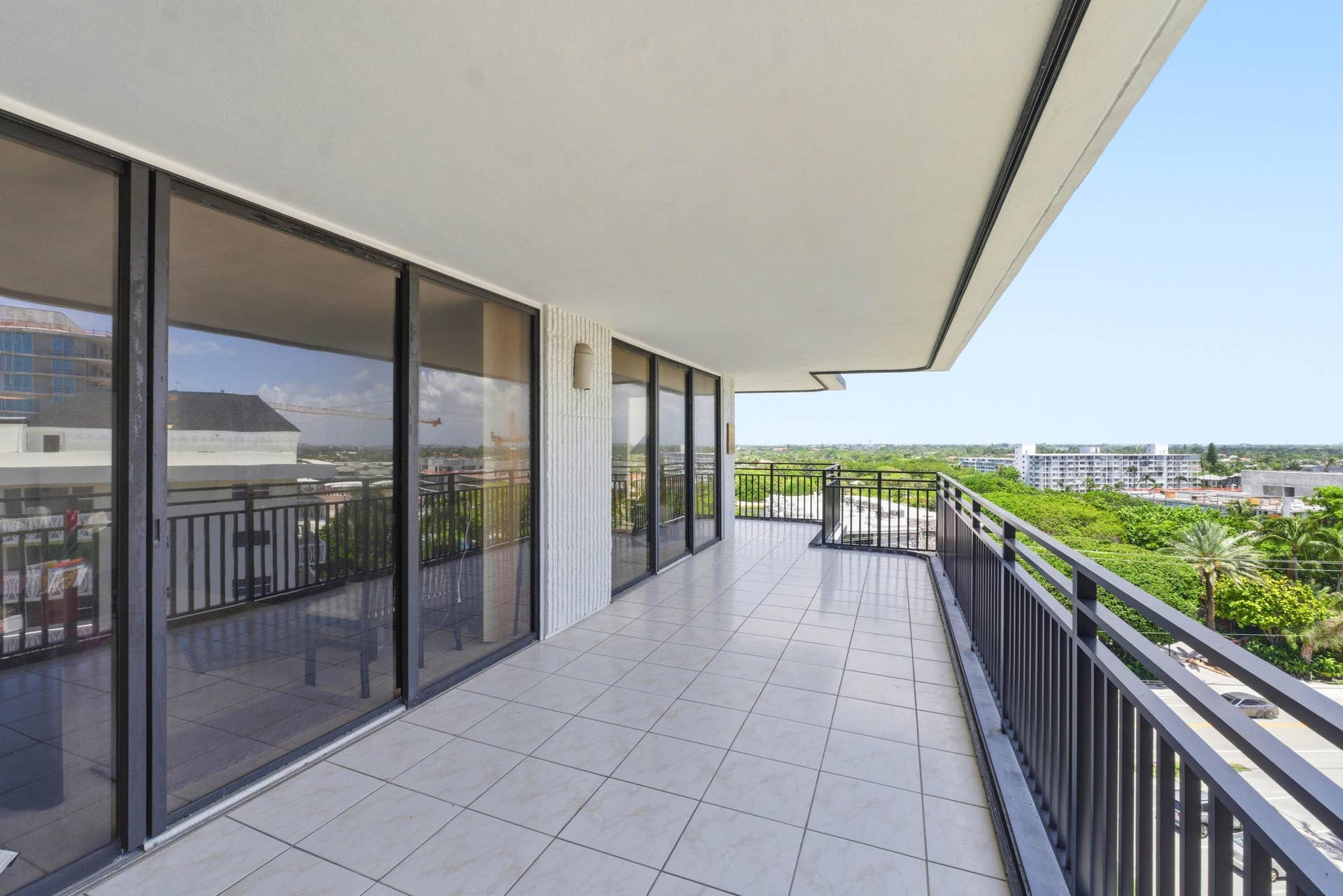 1167 Hillsboro Mile, #707, Hillsboro Beach, FL 33062 1167 Hillsboro Mile U707_013