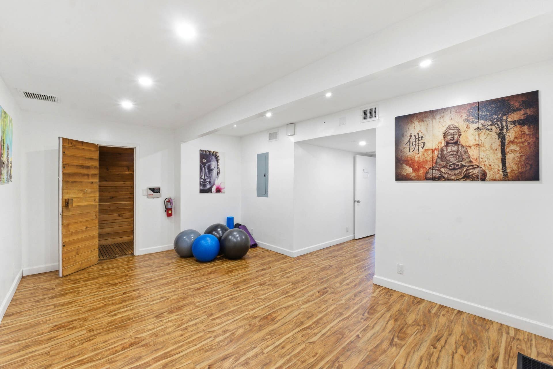 1167 Hillsboro Mile, #707, Hillsboro Beach, FL 33062 Yoga room