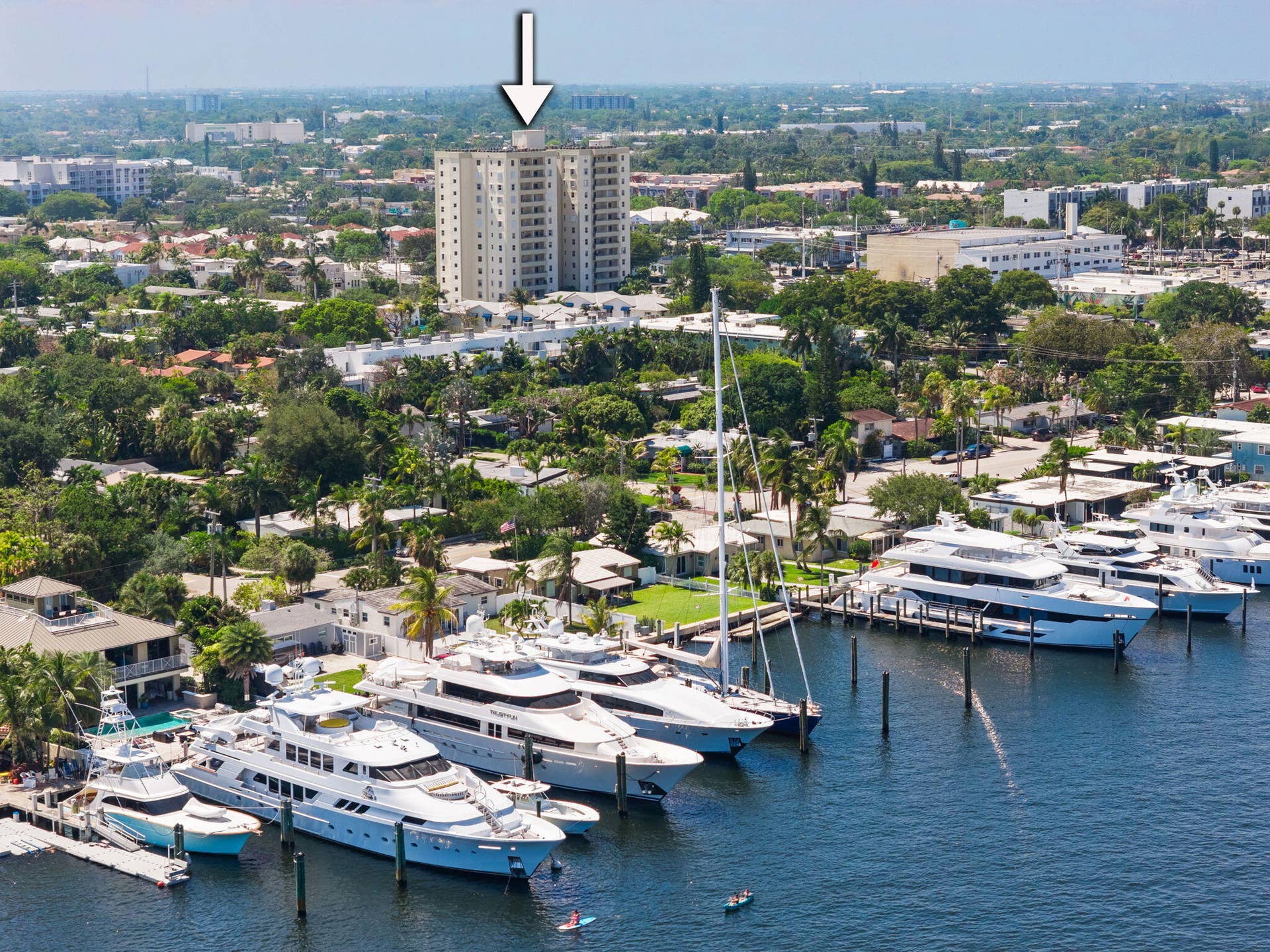 900 NE 18th Avenue, #1406-1407, Fort Lauderdale, FL 33304 Units PH 1406 & PH 1407 are being sold together for $565,000. Location, Location, Location! Rent dock space at nearby dock slips.