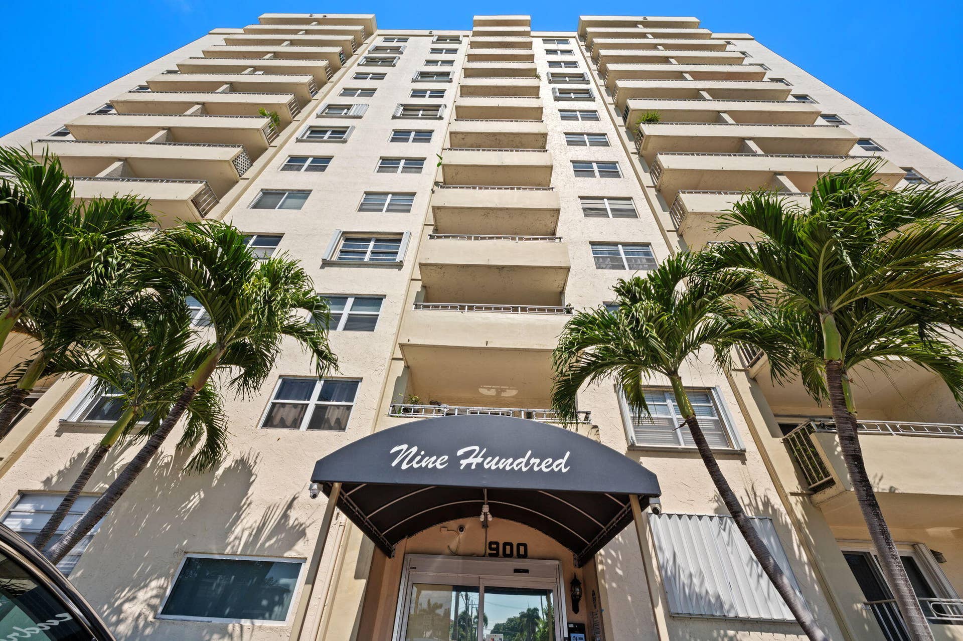 900 NE 18th Avenue, #1406-1407, Fort Lauderdale, FL 33304 Units PH 1406 & PH 1407 are being sold together for $565,000
