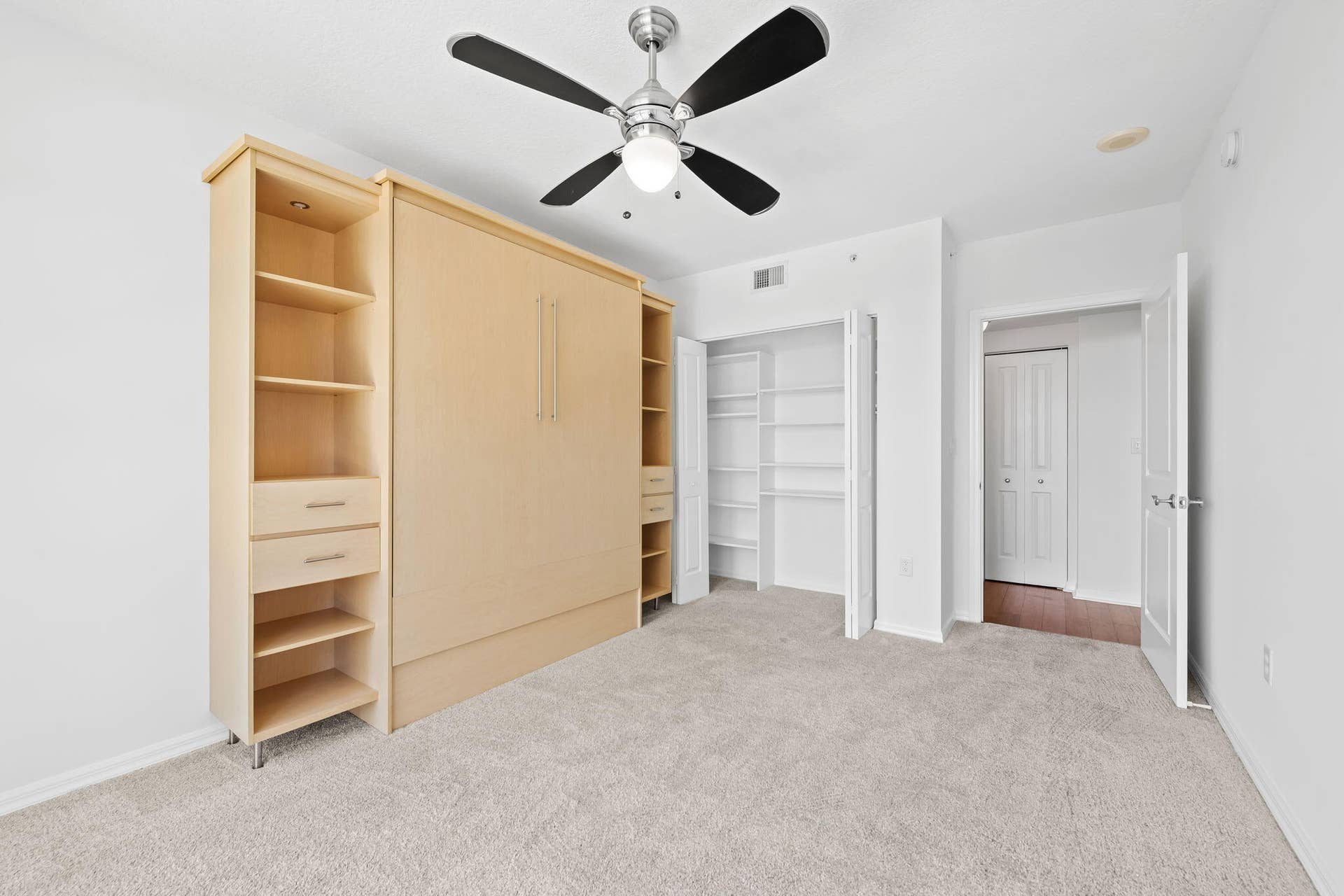 347 N New River Dr Drive E, #1202, Fort Lauderdale, FL 33301 18-web-or-mls-DSC_8518
