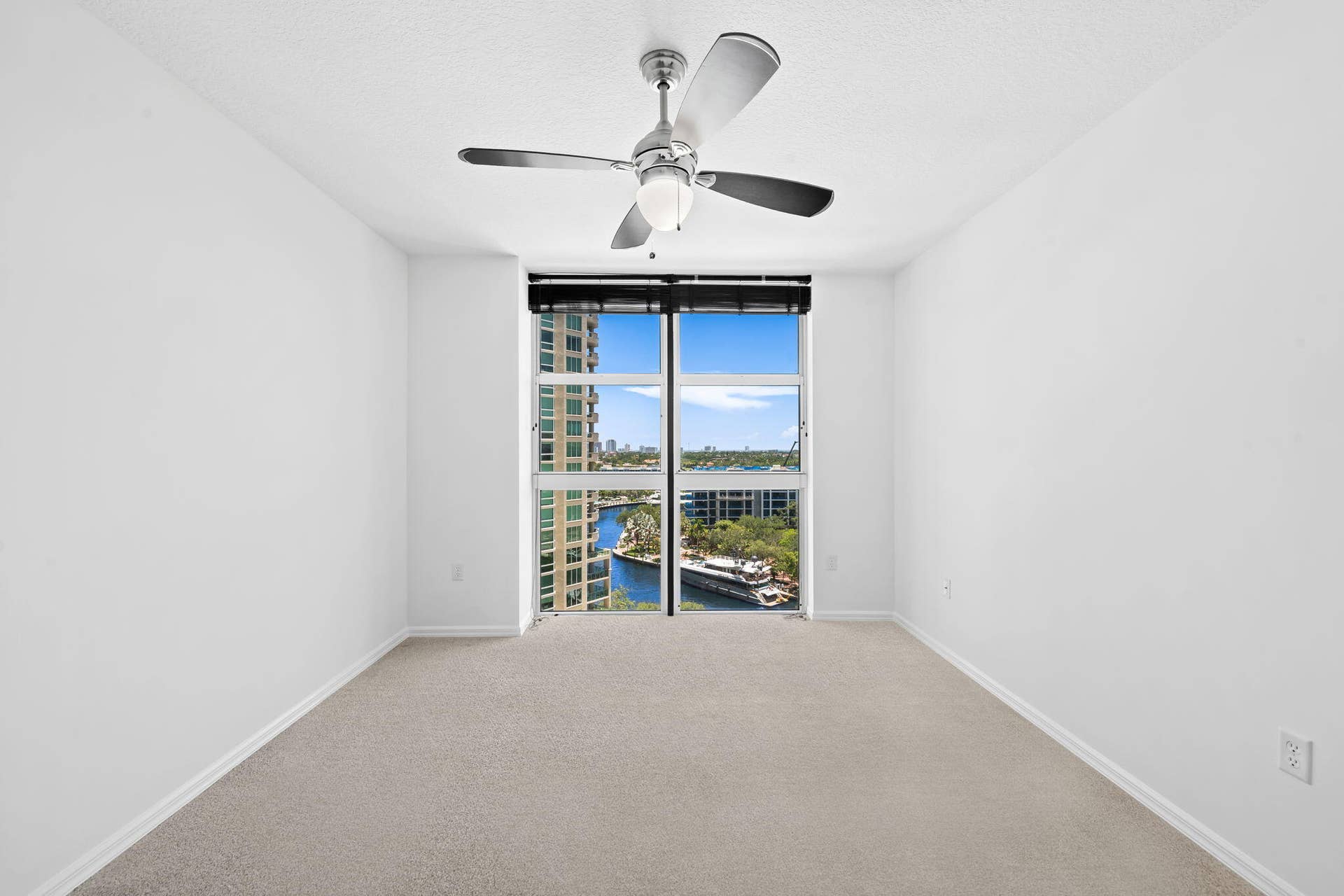 347 N New River Dr Drive E, #1202, Fort Lauderdale, FL 33301 19-web-or-mls-DSC_8522