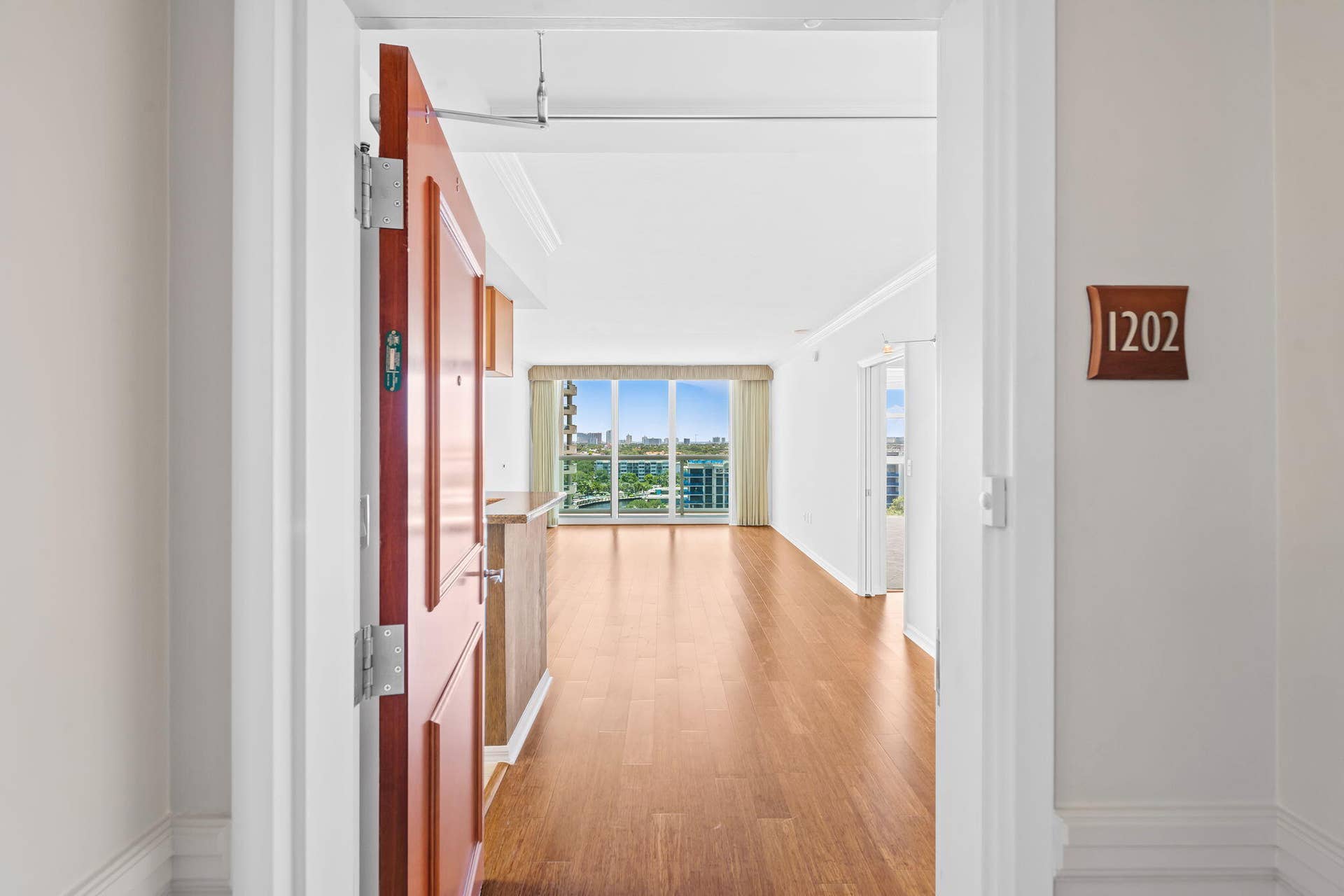 347 N New River Dr Drive E, #1202, Fort Lauderdale, FL 33301 1-web-or-mls-DSC_8393