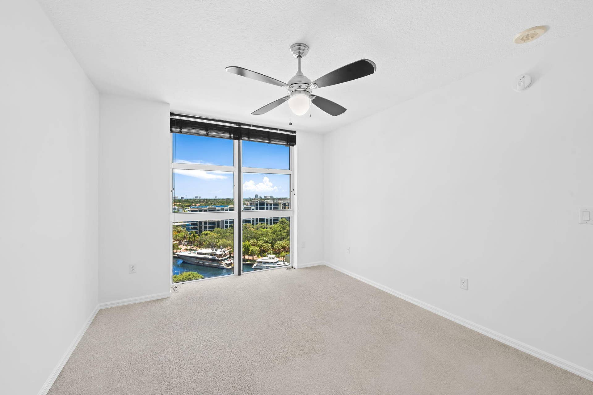 347 N New River Dr Drive E, #1202, Fort Lauderdale, FL 33301 20-web-or-mls-DSC_8528