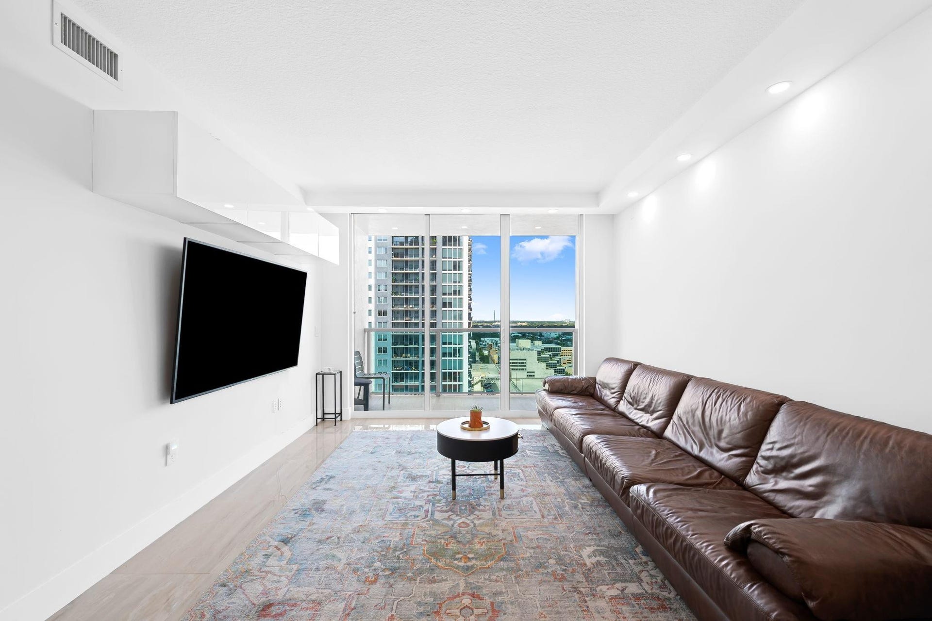 350 SE 2nd Street, #2280, Fort Lauderdale, FL 33301 Photo 4