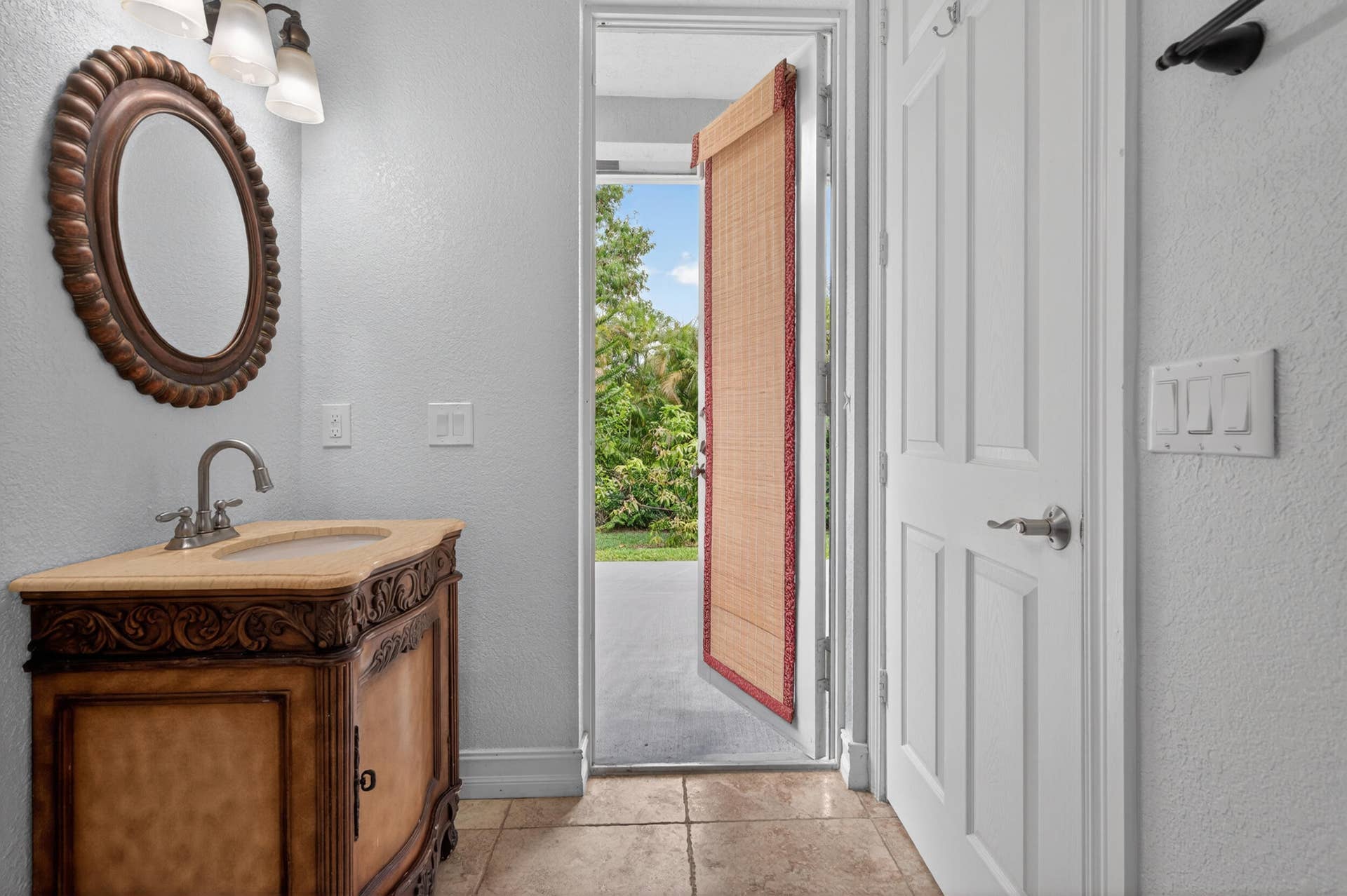 16541 SW 62nd Street, Southwest Ranches, FL 33331 Cabana Bathroom