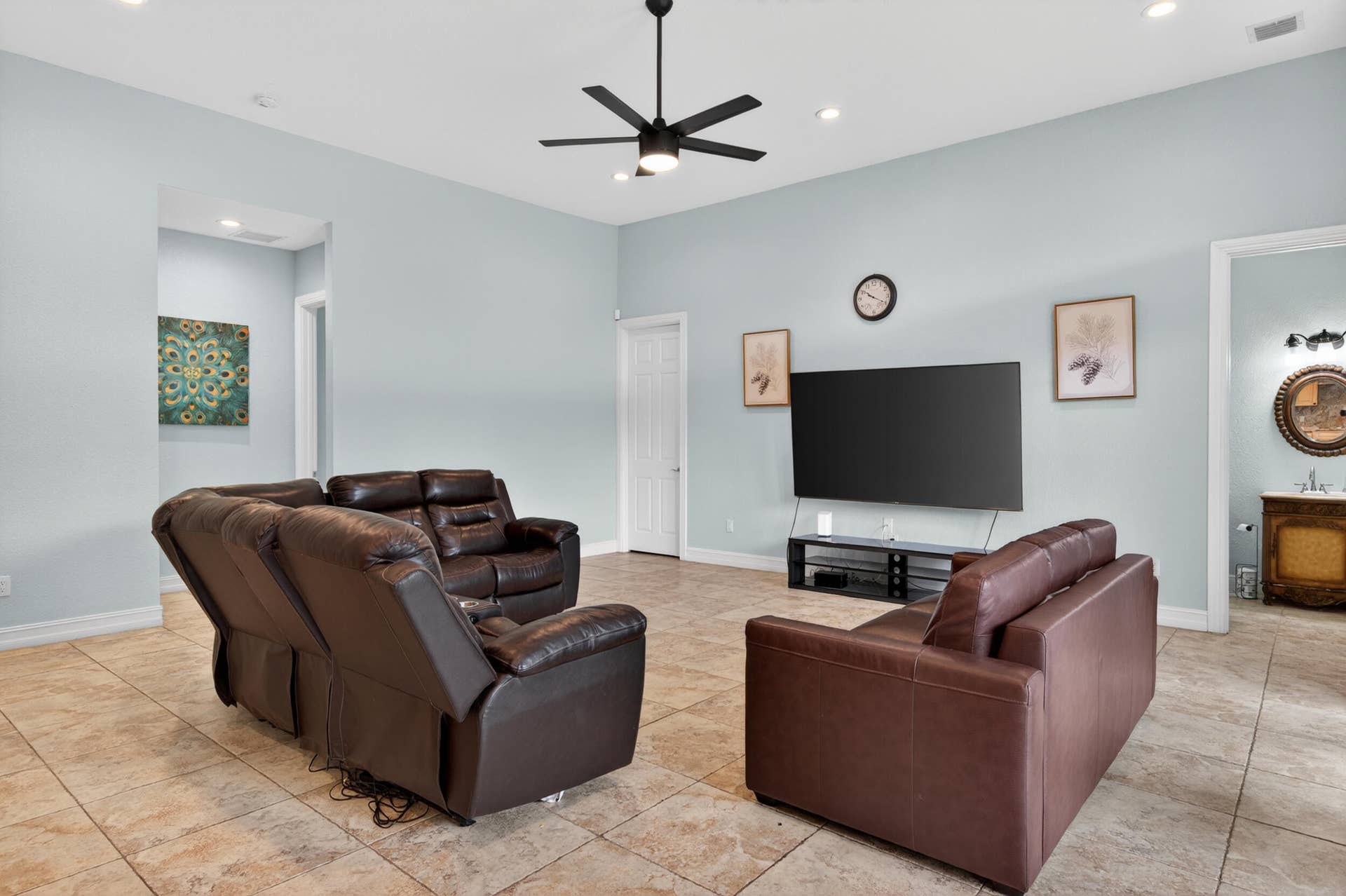 16541 SW 62nd Street, Southwest Ranches, FL 33331 Family Room