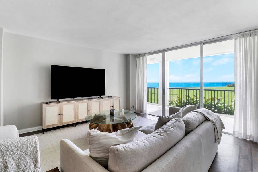 Property photo for 5400 N Ocean Drive, #1b, Riviera Beach, FL