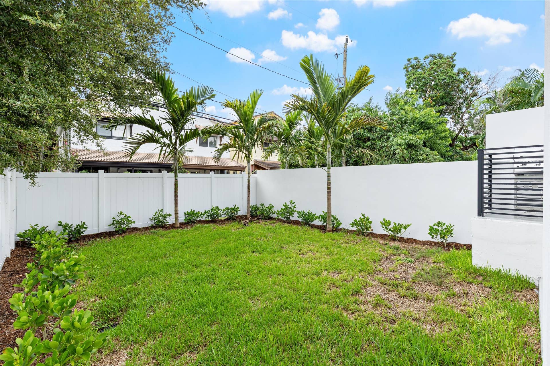 24-509 SW 11th Street Ft. Lauderdale, FL