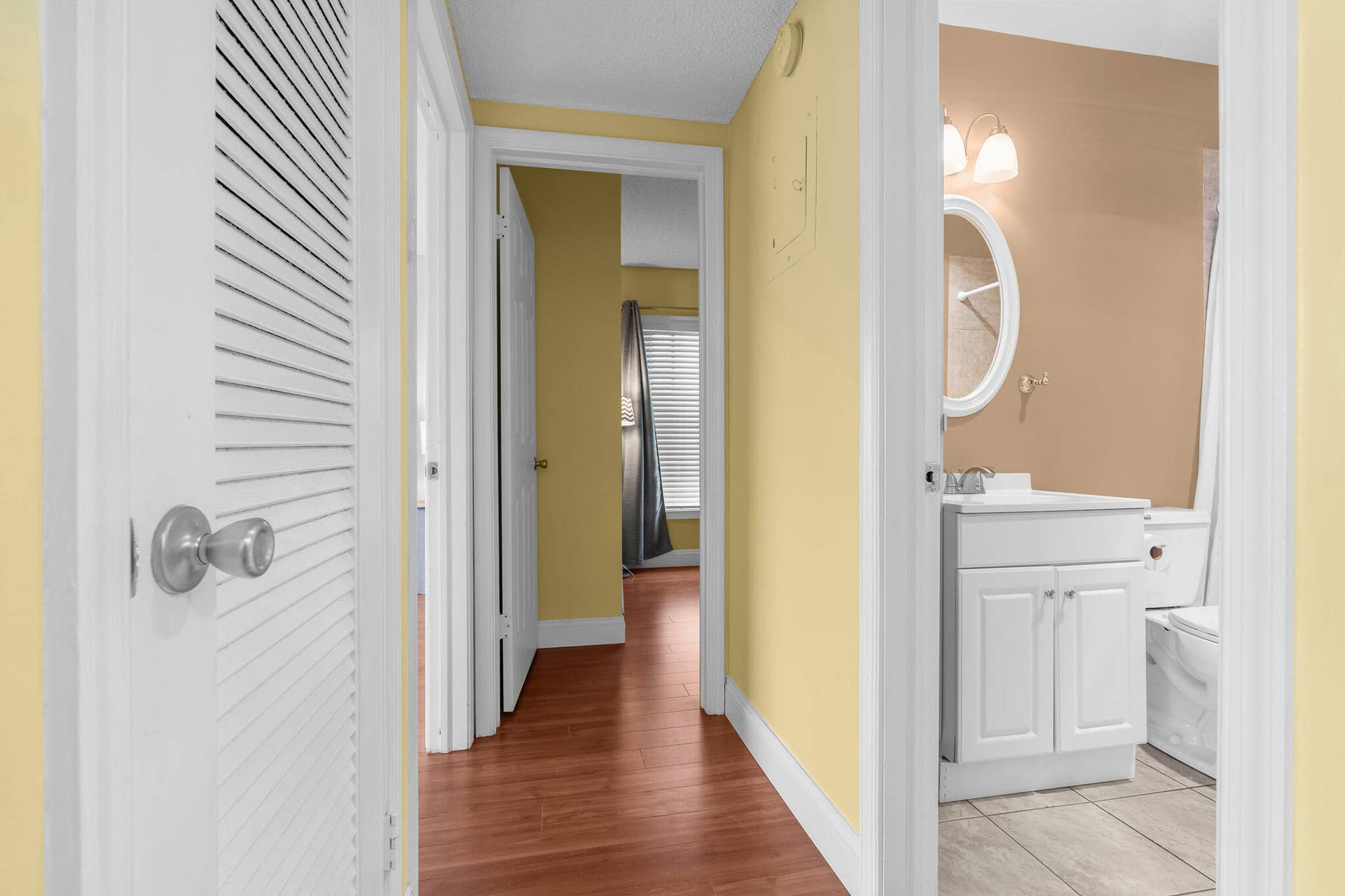 2171 NE 66th Street, #812, Fort Lauderdale, FL 33308 DSC00575