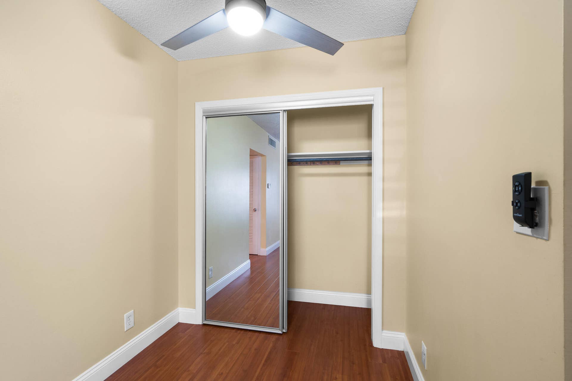 2171 NE 66th Street, #812, Fort Lauderdale, FL 33308 DSC00655