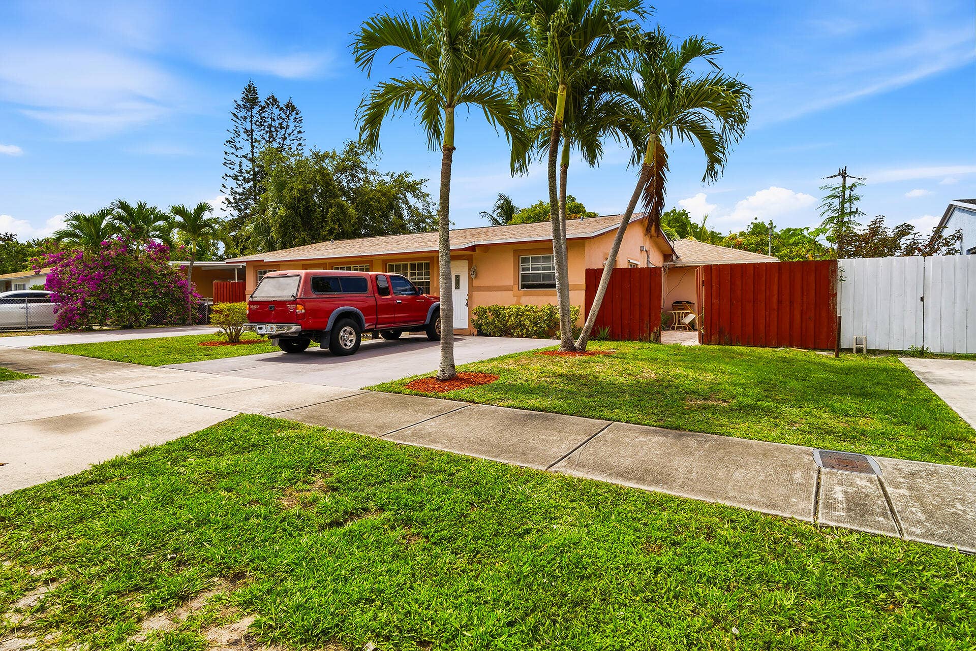 550 NE 37th Street, #1-2, Pompano Beach, FL 33064 550-NE-37TH-ST-33064-004