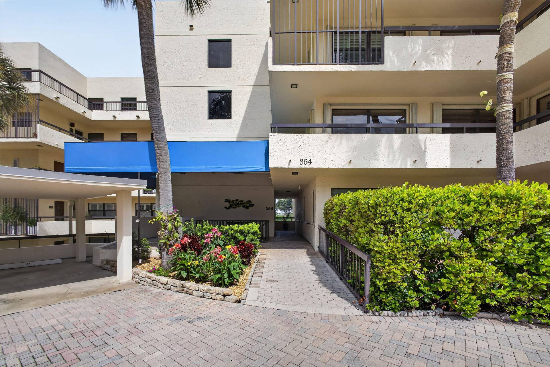 364 Golfview Road, #506, North Palm Beach, FL 33408 Front of building