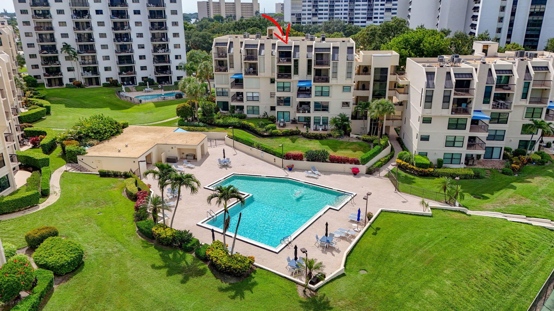 364 Golfview Road, #506, North Palm Beach, FL 33408 Pool 2