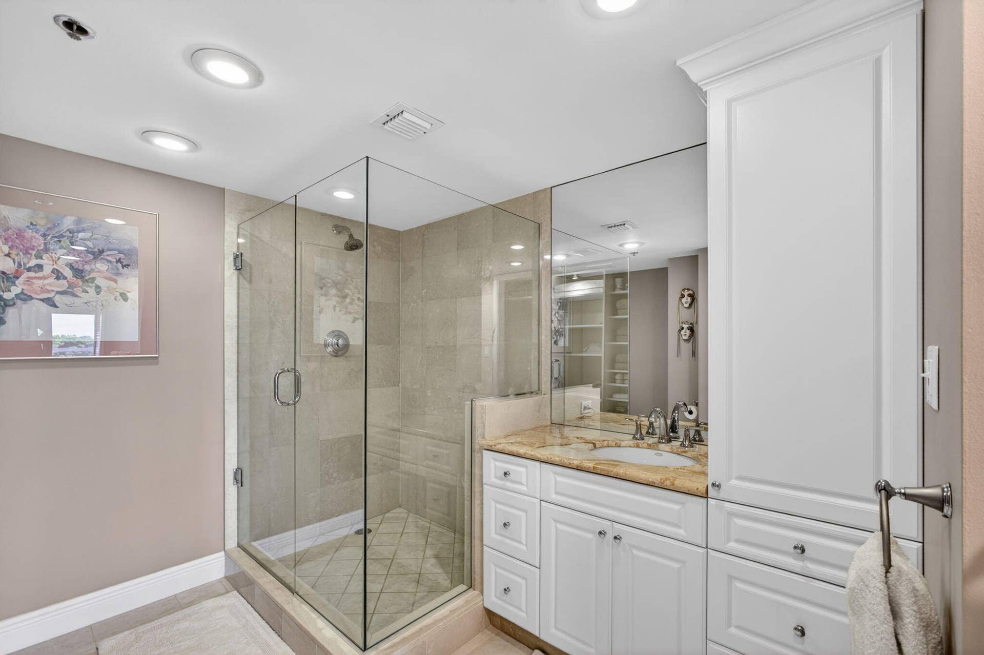 364 Golfview Road, #506, North Palm Beach, FL 33408 Primary Bathroom