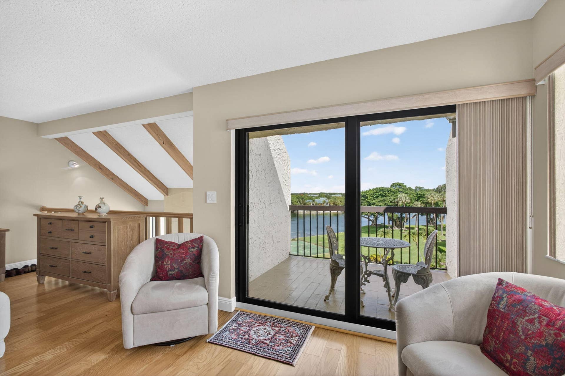 364 Golfview Road, #506, North Palm Beach, FL 33408 Primary onto private patio