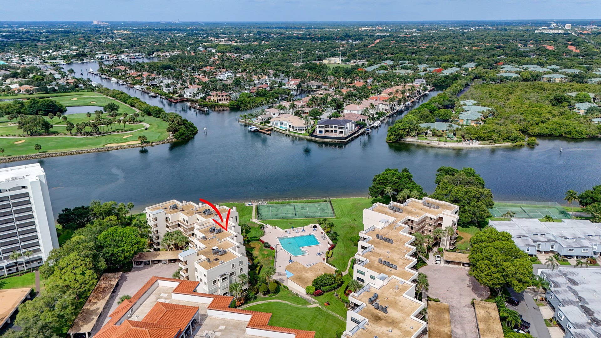 364 Golfview Road, #506, North Palm Beach, FL 33408 69-web-or-mls-DJI_20260601223905_0643_D-