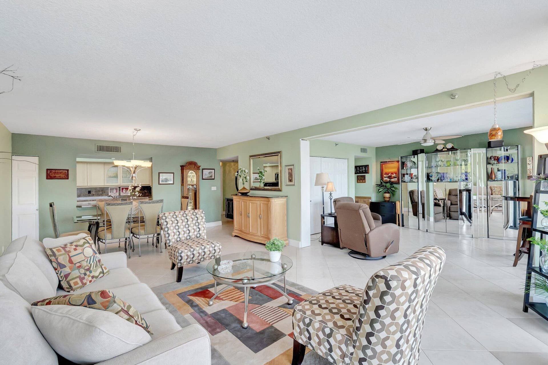 4740 S Ocean Boulevard, #202, Highland Beach, FL 33487 16-web-or-mls-DSC_0011