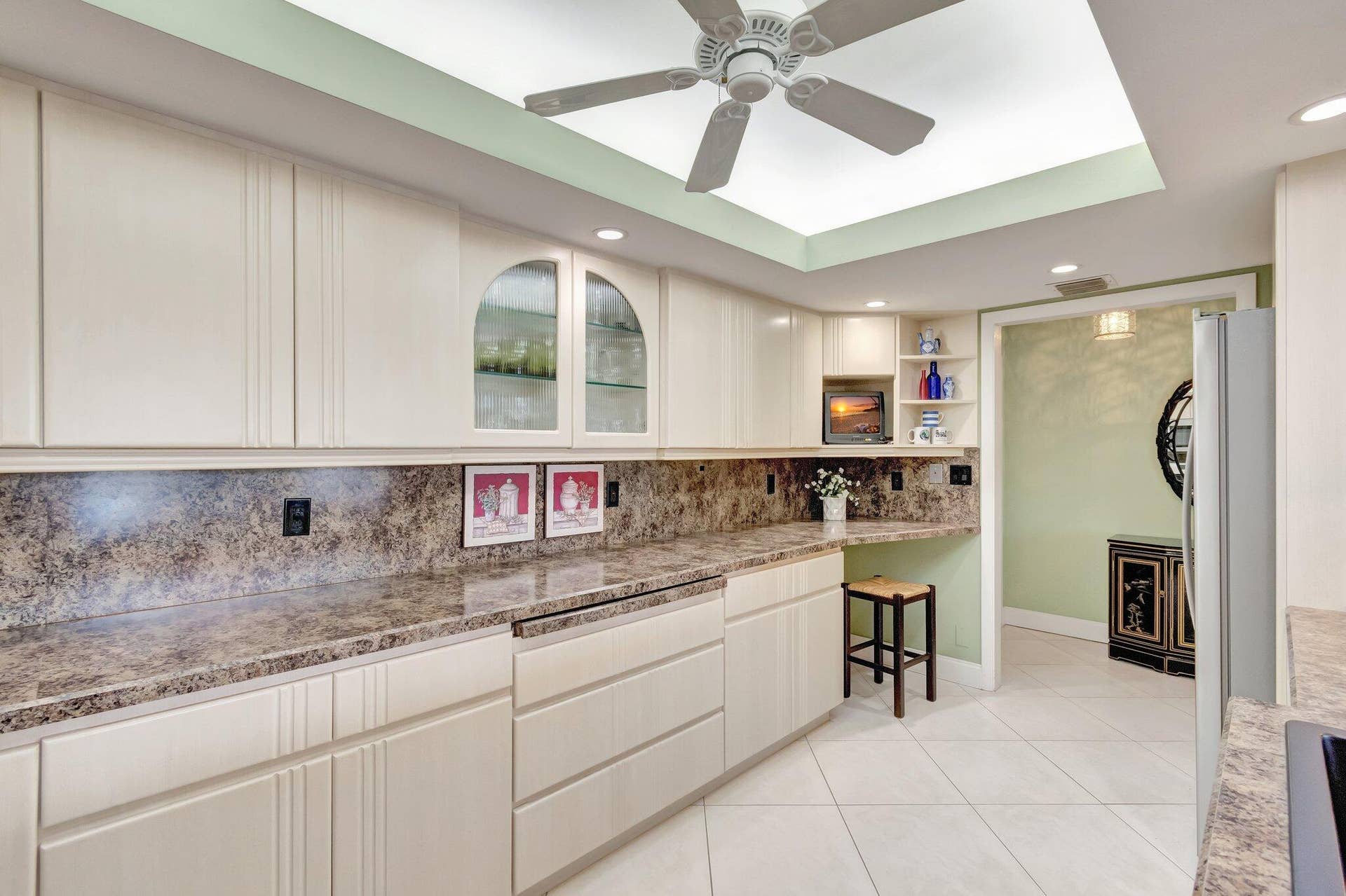 4740 S Ocean Boulevard, #202, Highland Beach, FL 33487 30-web-or-mls-DSC_0111