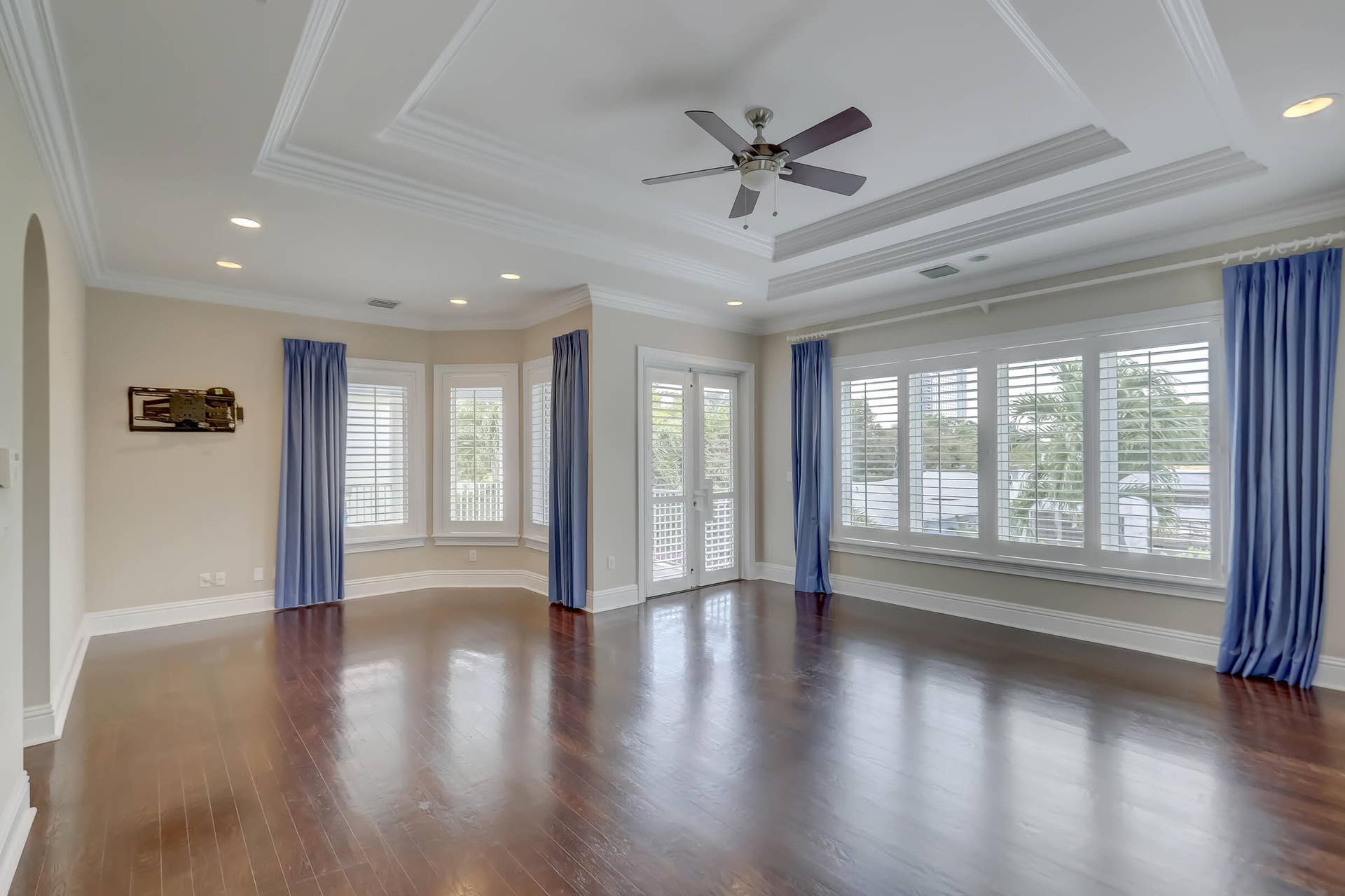 425 NE 11th Avenue, Fort Lauderdale, Fort Lauderdale, FL 33301 MASTER BEDROOM