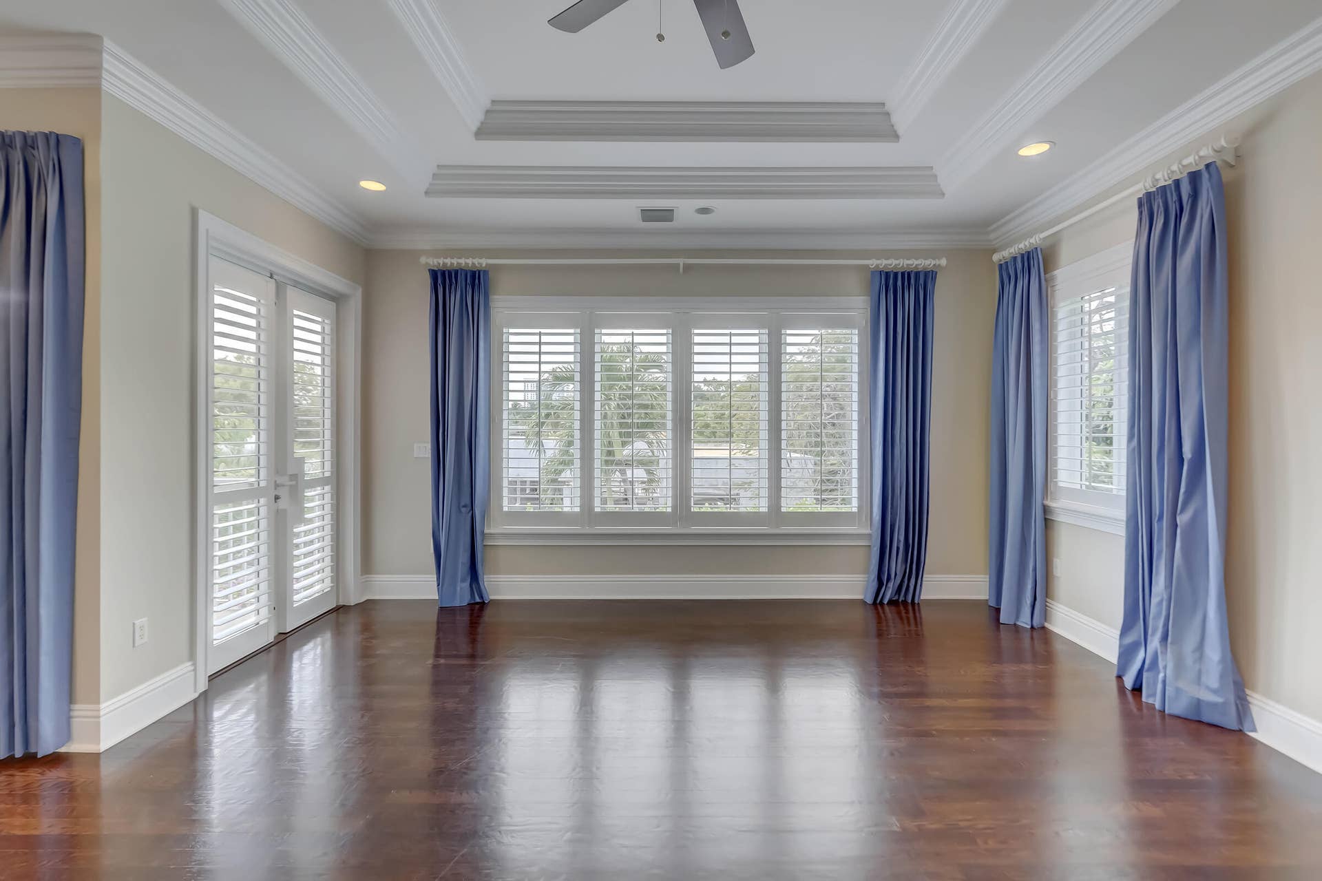 425 NE 11th Avenue, Fort Lauderdale, Fort Lauderdale, FL 33301 MASTER BEDROOM