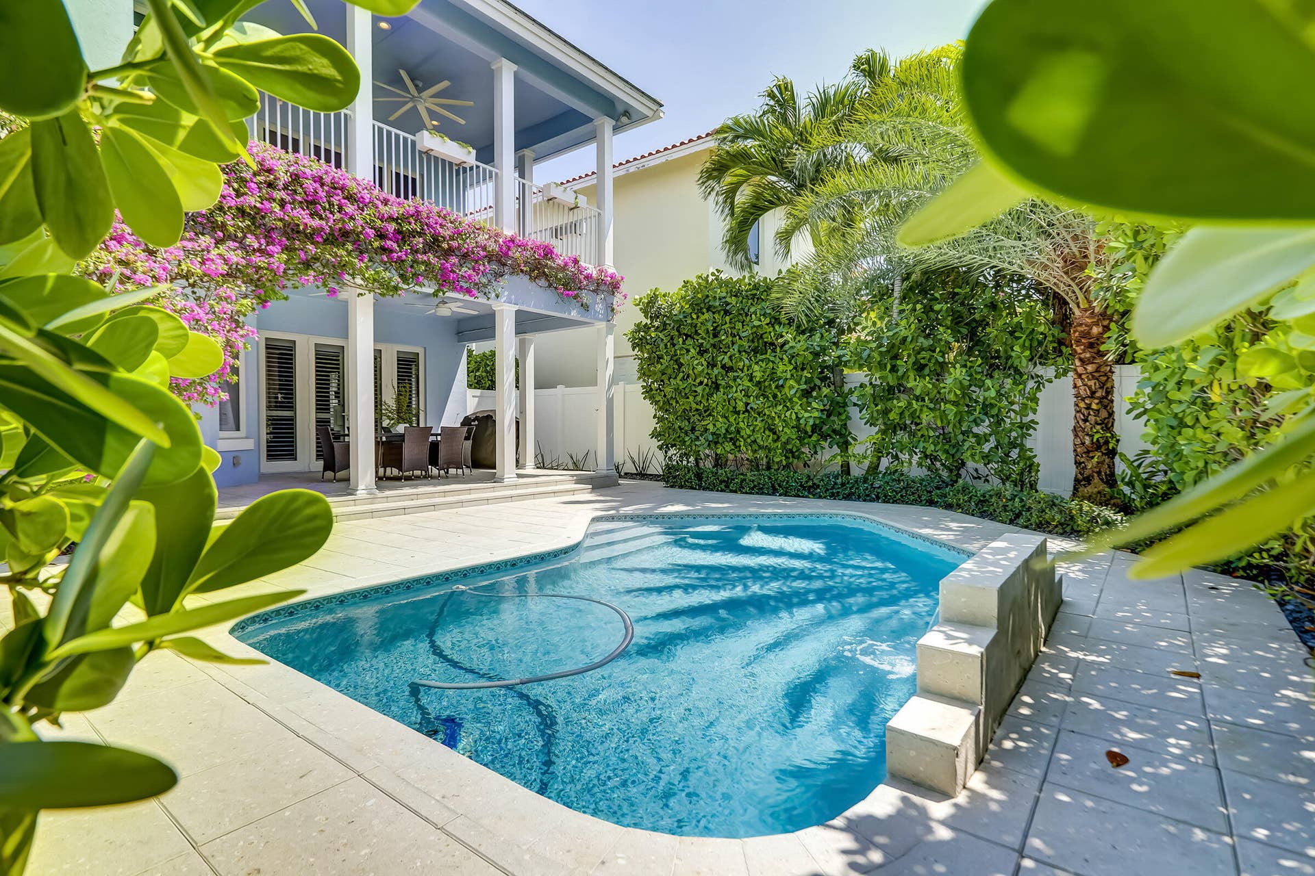 425 NE 11th Avenue, Fort Lauderdale, Fort Lauderdale, FL 33301 POOL