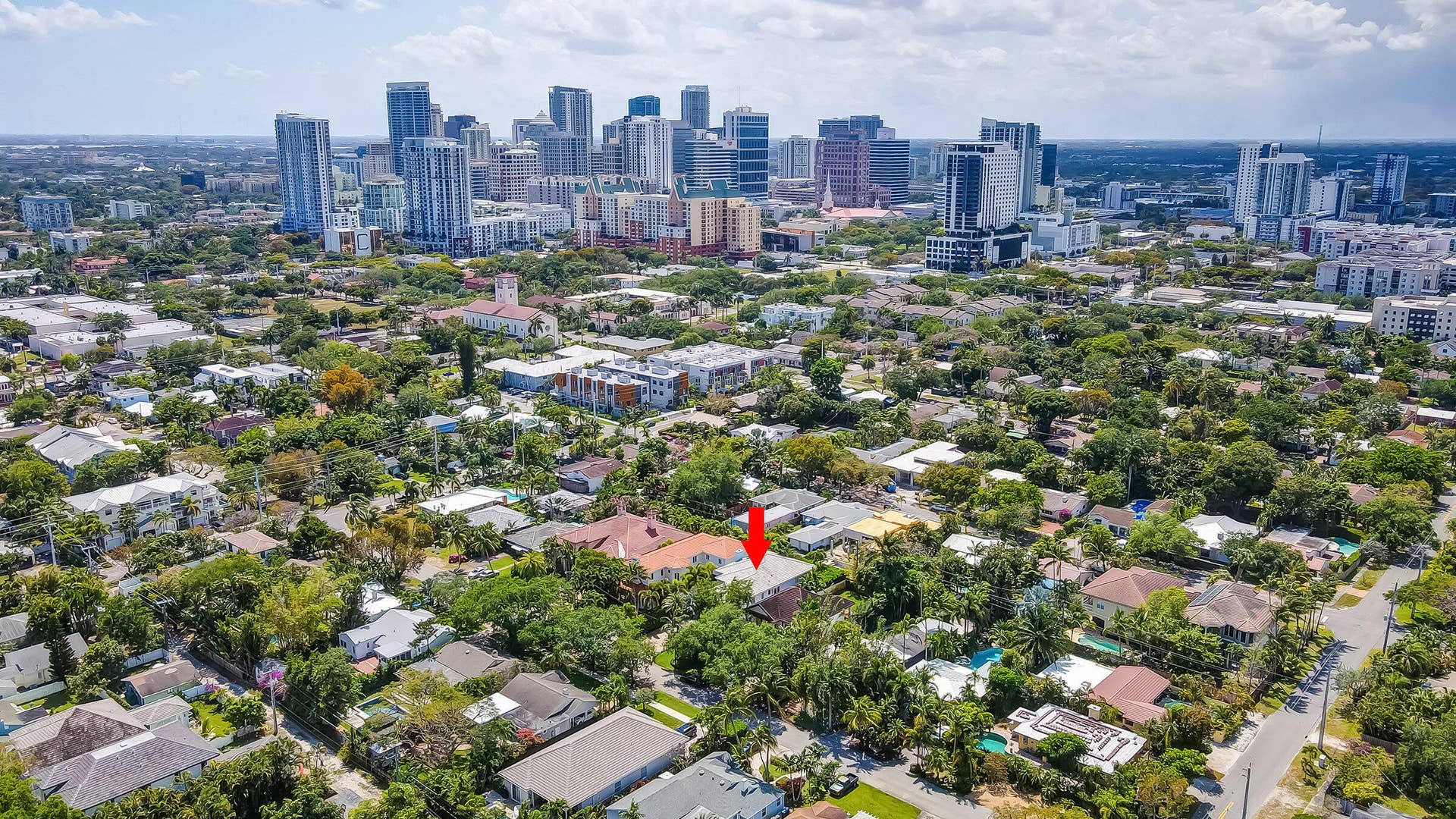 425 NE 11th Avenue, Fort Lauderdale, Fort Lauderdale, FL 33301 AERIAL FORT LAUDERDALE