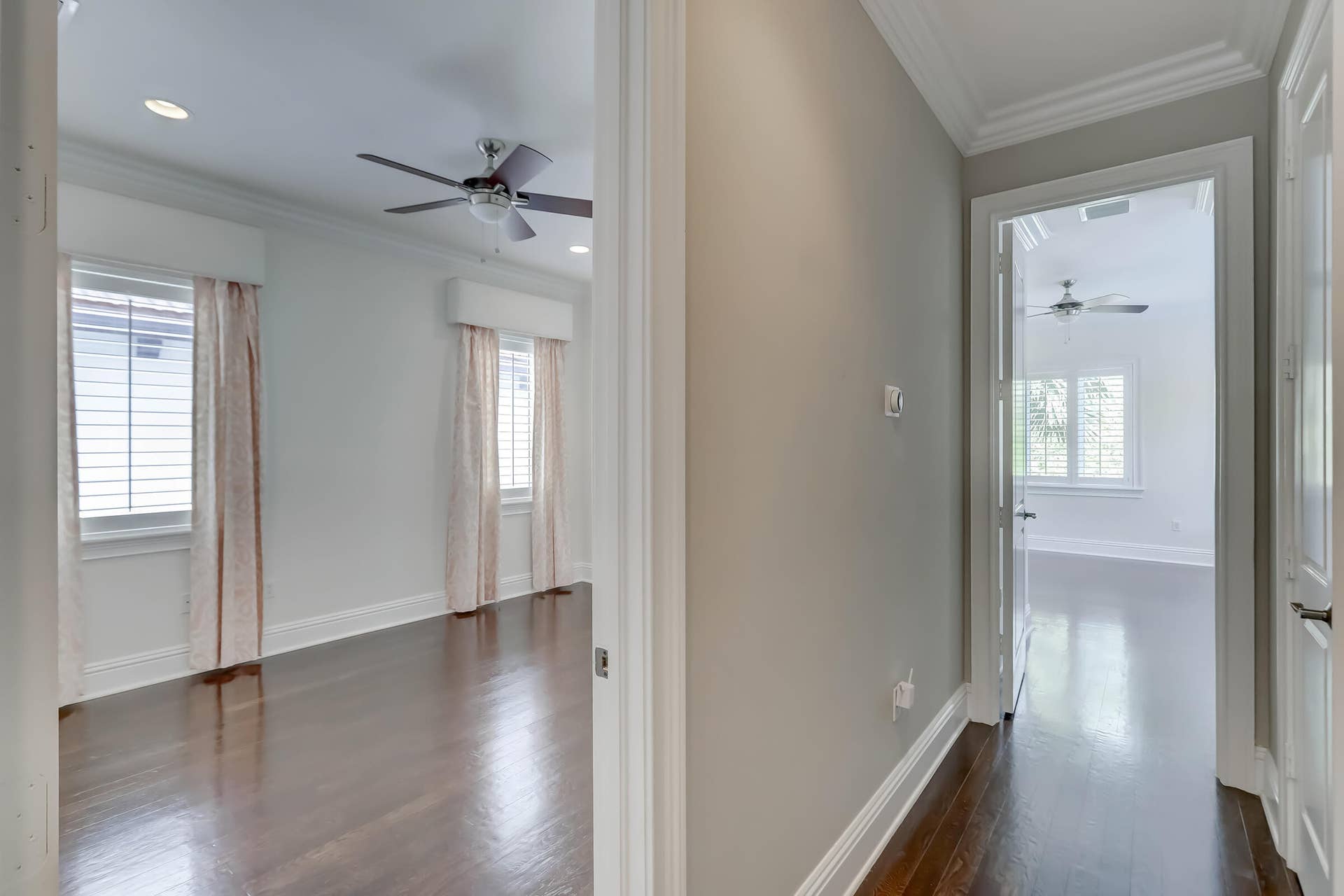 425 NE 11th Avenue, Fort Lauderdale, Fort Lauderdale, FL 33301 UPSTAIRS/BEDROOM2