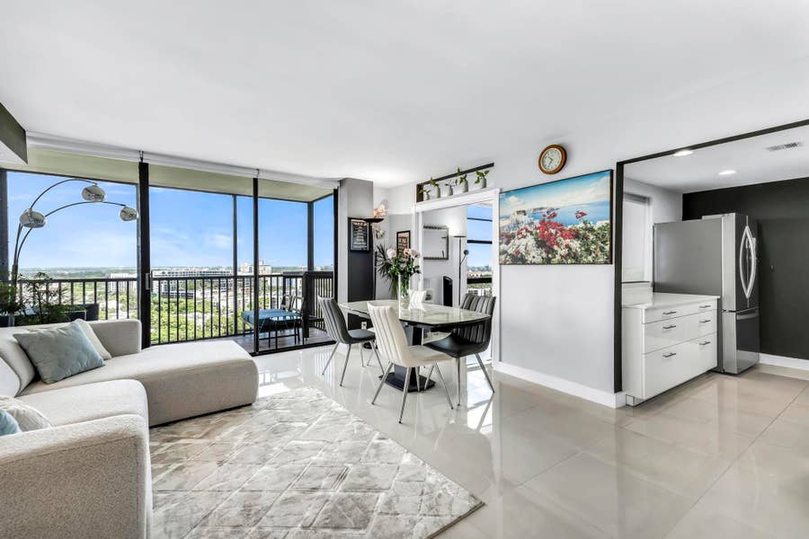 Property photo for 20335 W Country Club, #1901, Aventura, FL