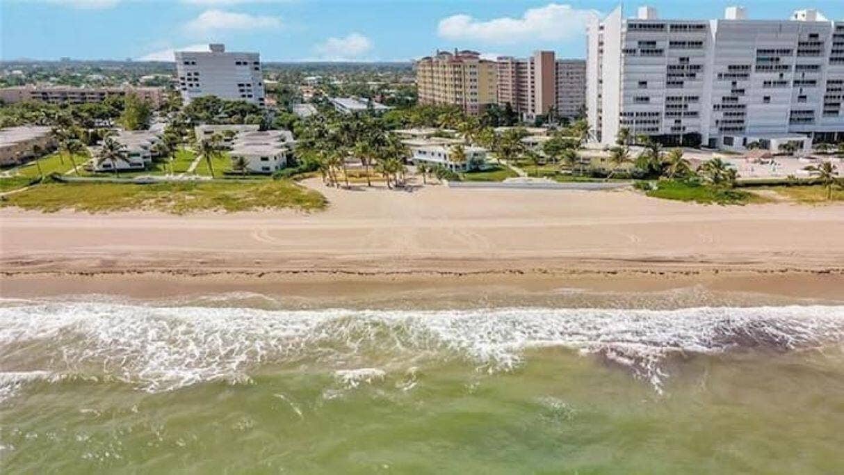 1755 E Terra Mar Drive, Lauderdale By The Sea, FL 33062 87ef1569-b74d-4874-b6e9-41273891026b