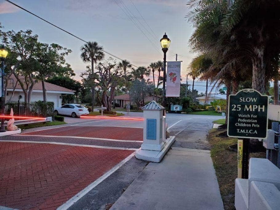1755 E Terra Mar Drive, Lauderdale By The Sea, FL 33062 0cfb4881-8b69-412a-a987-2afc61a6fa5f