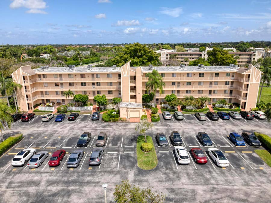 Property photo for 6795 Huntington Lane, #406, Delray Beach, FL