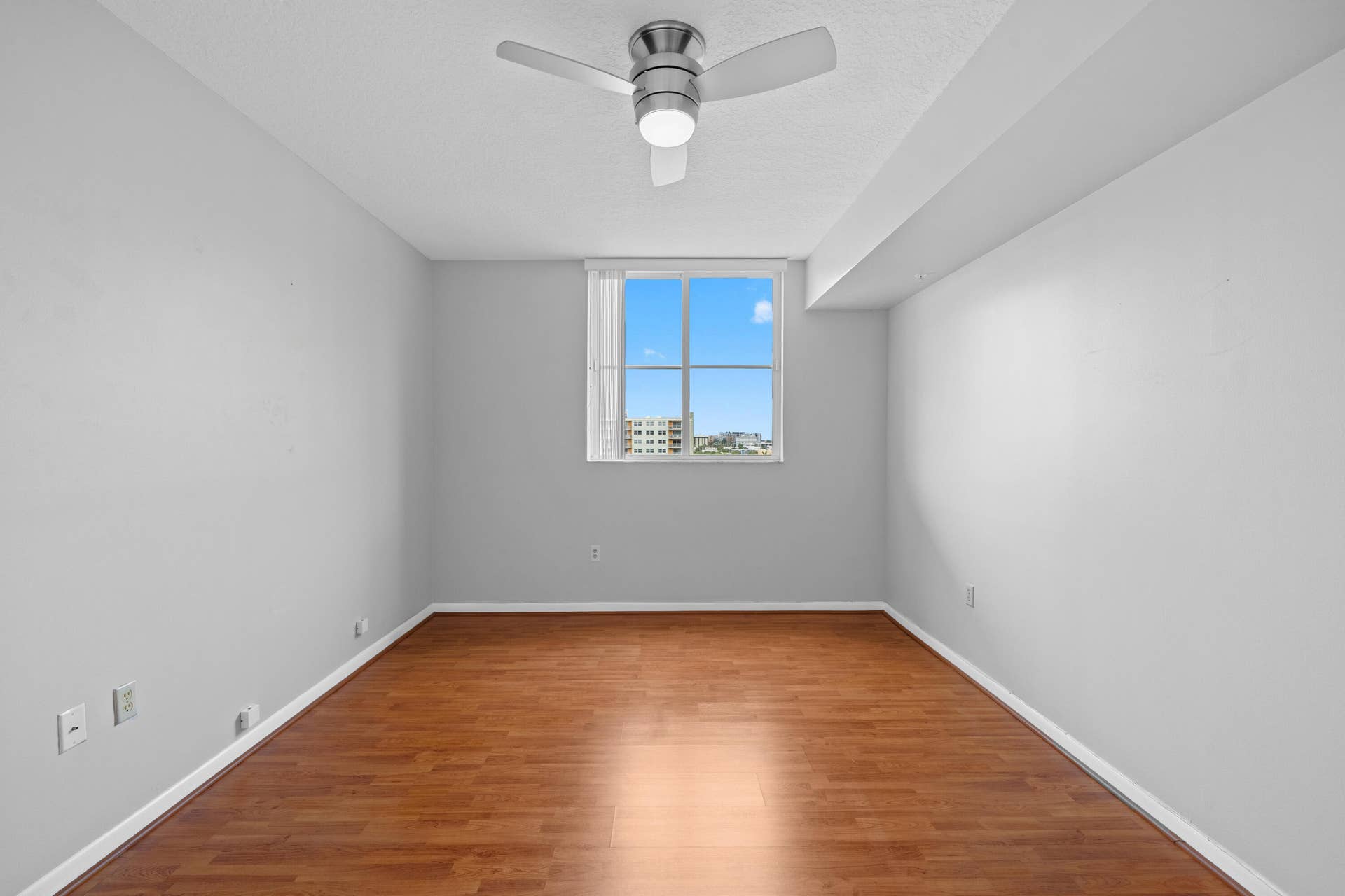 3020 NE 32nd Avenue, #710, Fort Lauderdale, FL 33311 Bedroom