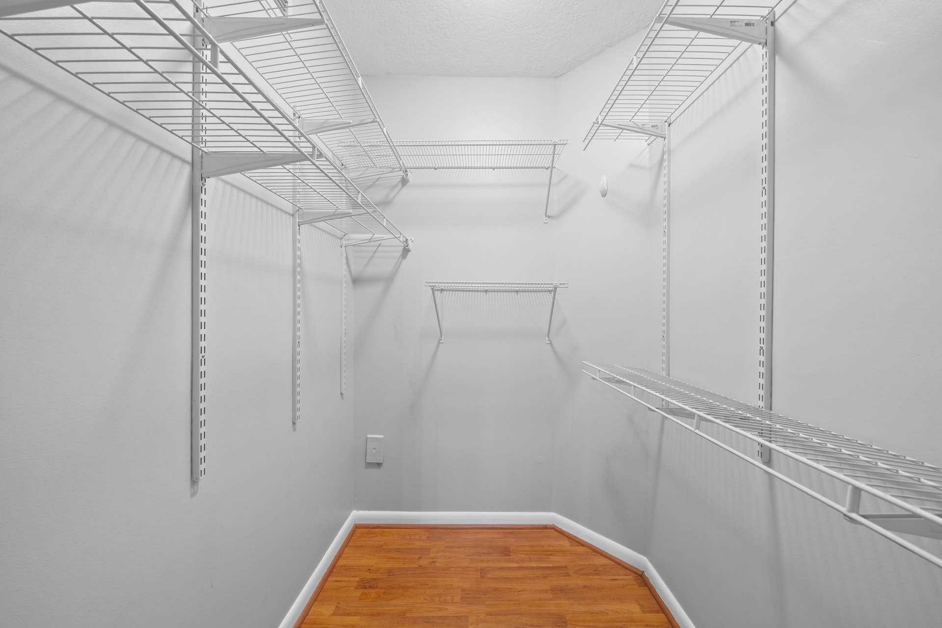 3020 NE 32nd Avenue, #710, Fort Lauderdale, FL 33311 Large Walk-in Closet