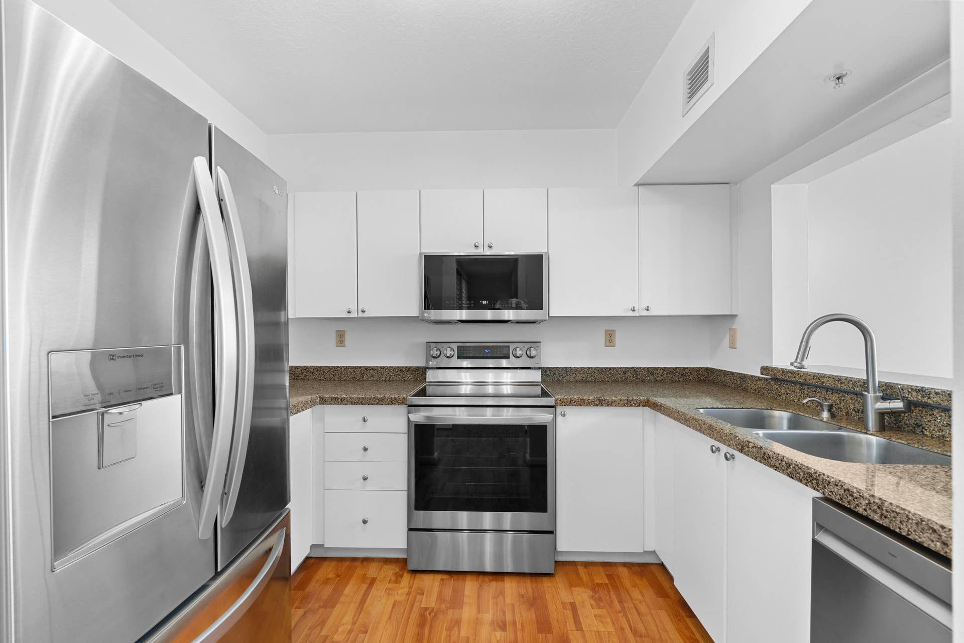 3020 NE 32nd Avenue, #710, Fort Lauderdale, FL 33311 Newer stainless steel appliances.