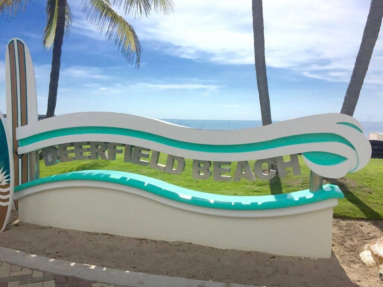 Deerfield Beach sign