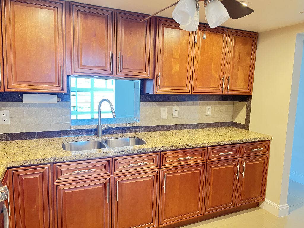 301 SE 3rd Street, #606, Dania Beach, FL 33004 42225_6a19bd1f24a29_05.29.2026_image-5