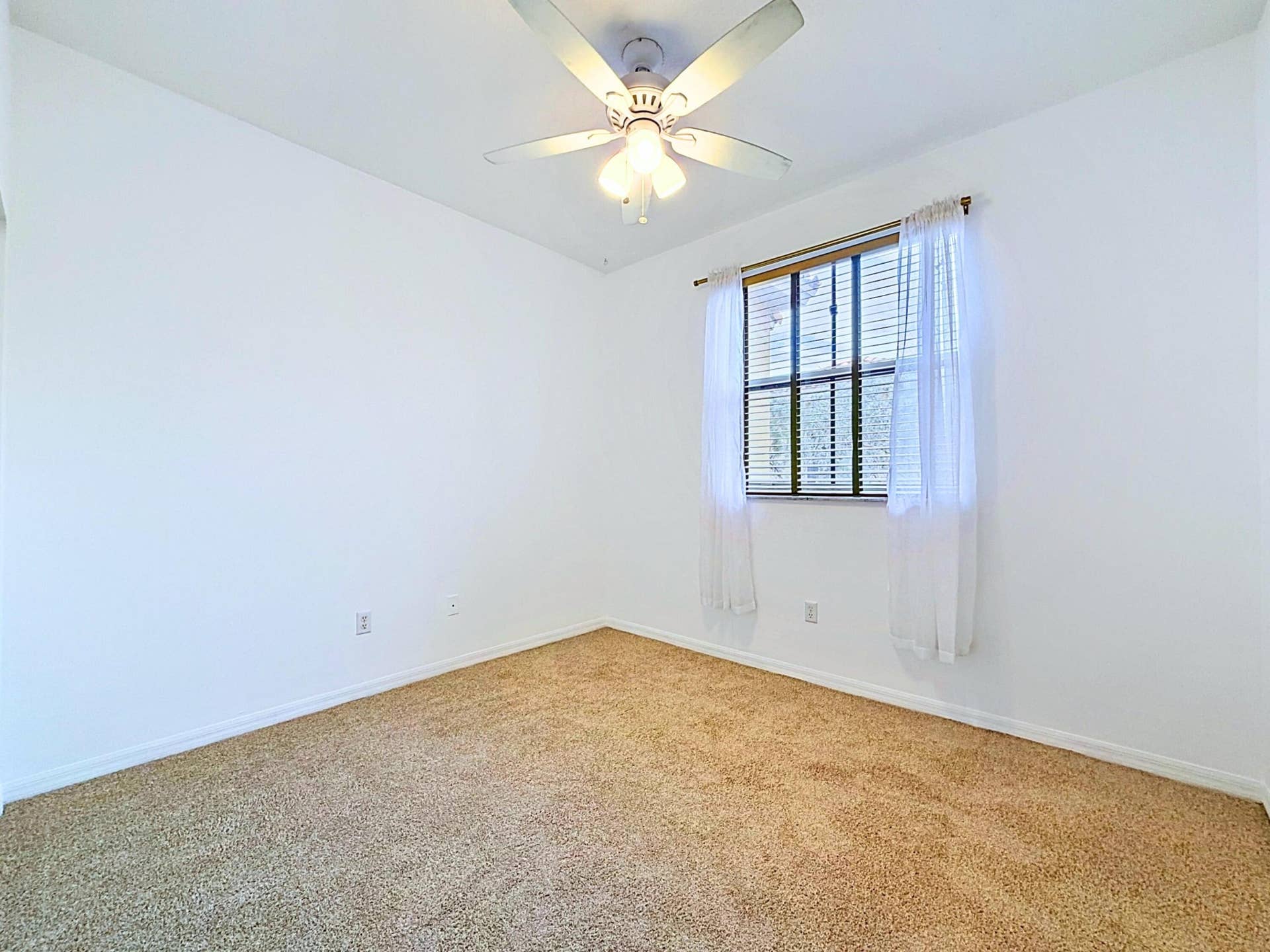 2154 Anchor Court, Dania Beach, FL 33312 Bedroom 3