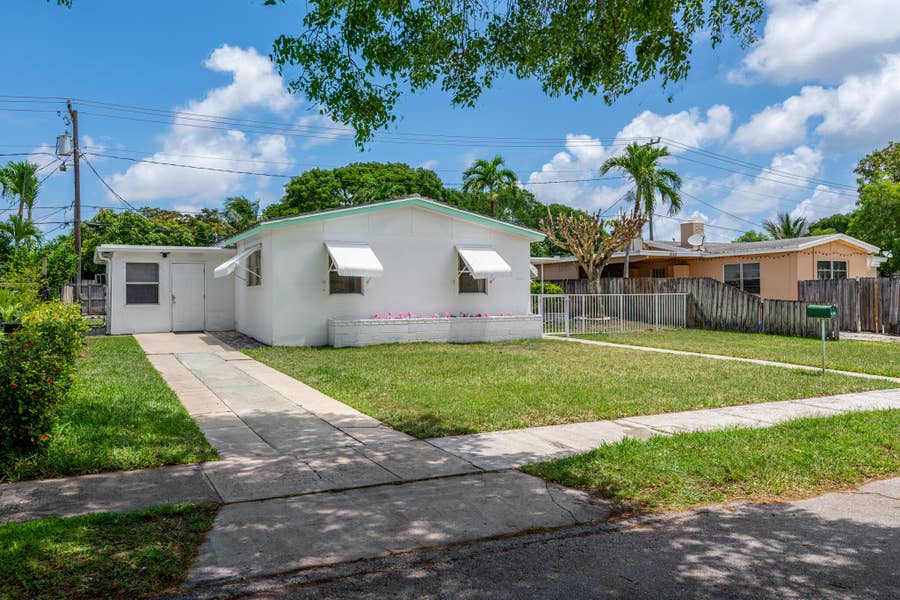 Property photo for 1029 Andrews Road, West Palm Beach, FL