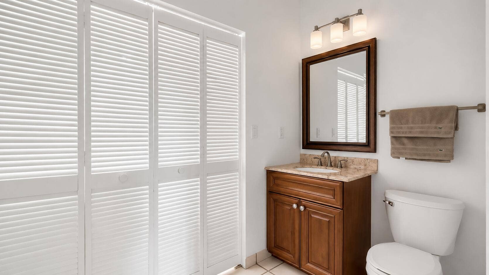 2510 Rampart Way S, Hollywood, FL 33026 F2158475-FFE0-49FC-893B-19C1F953F756