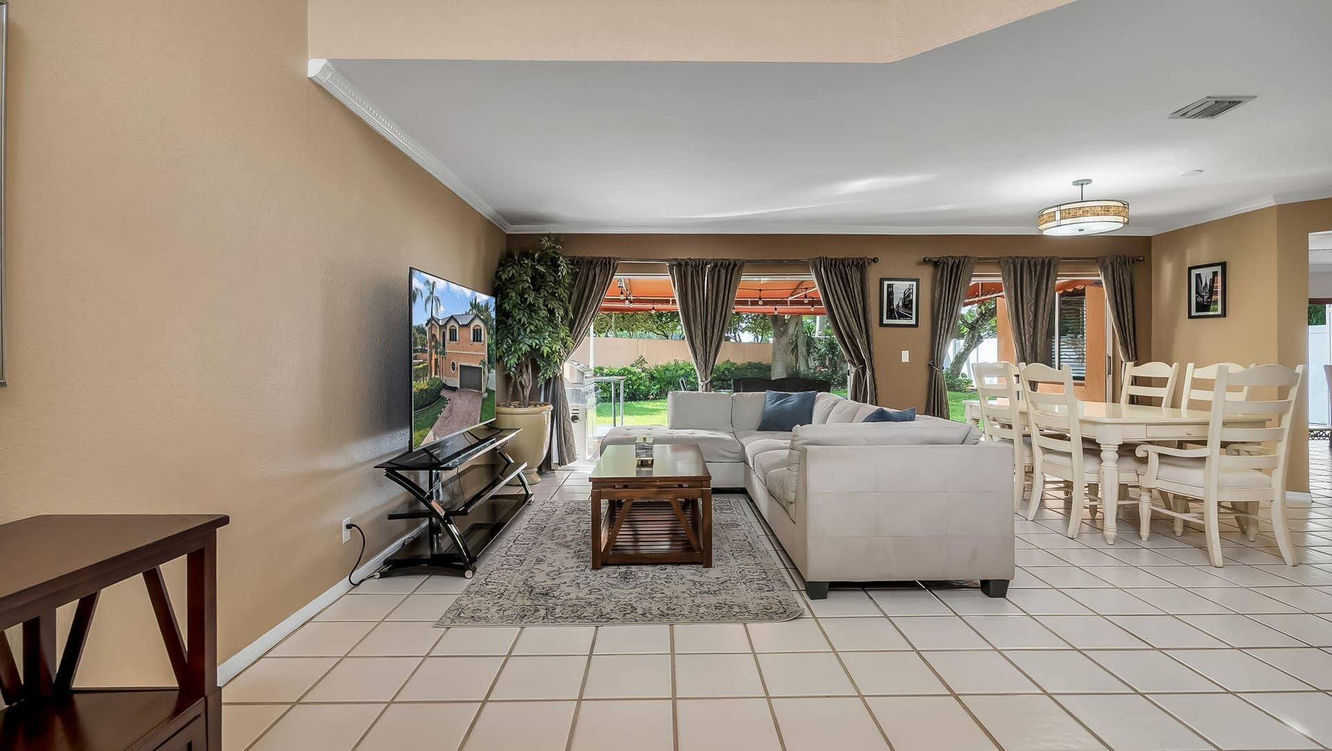 2510 Rampart Way S, Hollywood, FL 33026 10-web-or-mls-DSC08852