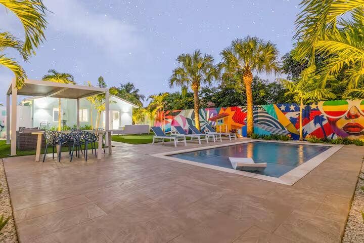 Property photo for 322 NW 4th Avenue, Delray Beach, FL