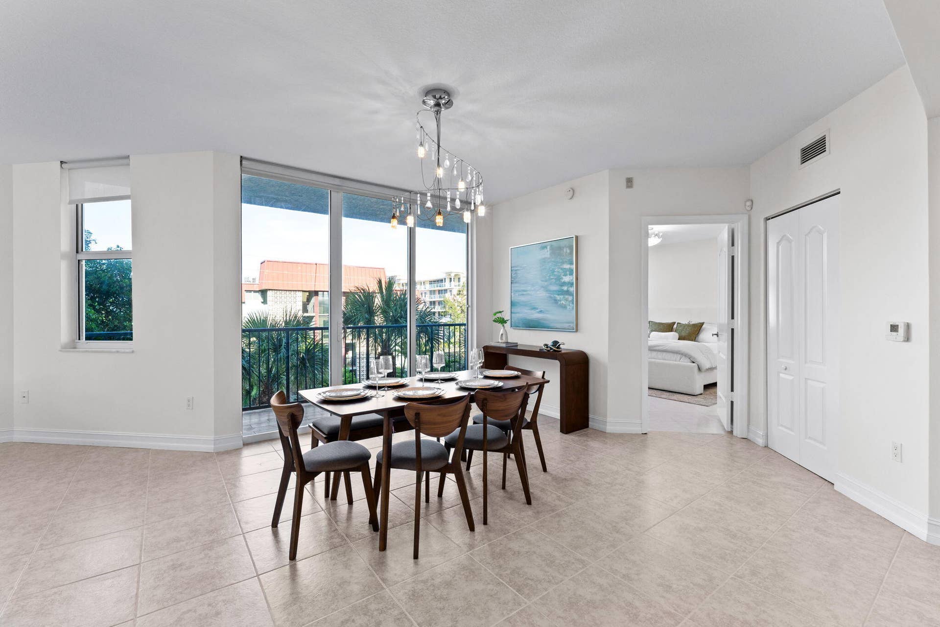 15-web-or-mls-A7407208