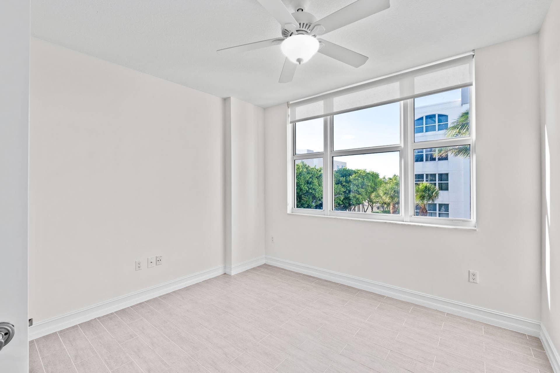 27-web-or-mls-A7407239