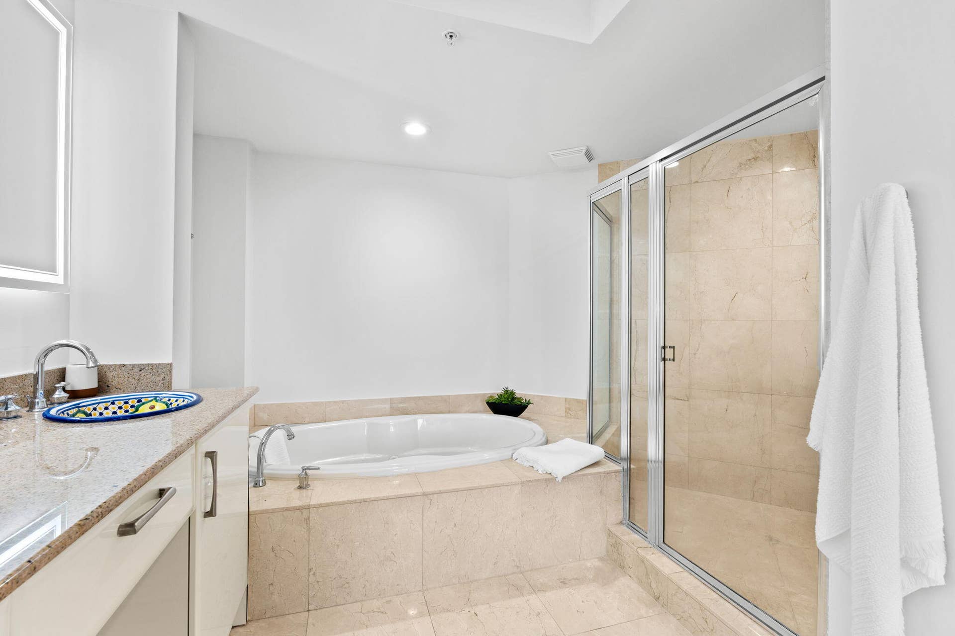 21-web-or-mls-A7407263