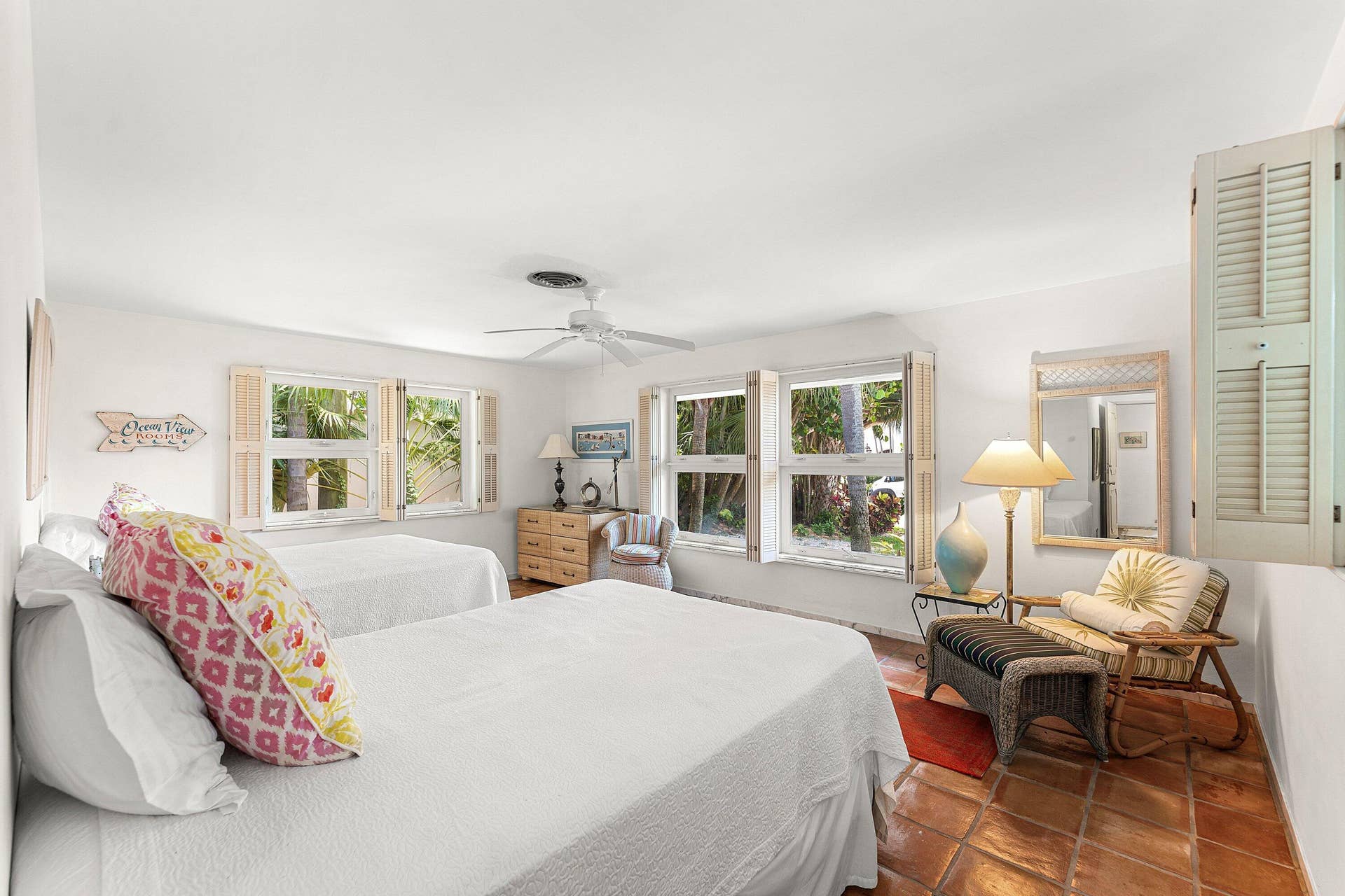 019-1350SpanishRiverRoad-BocaRaton-FL-33