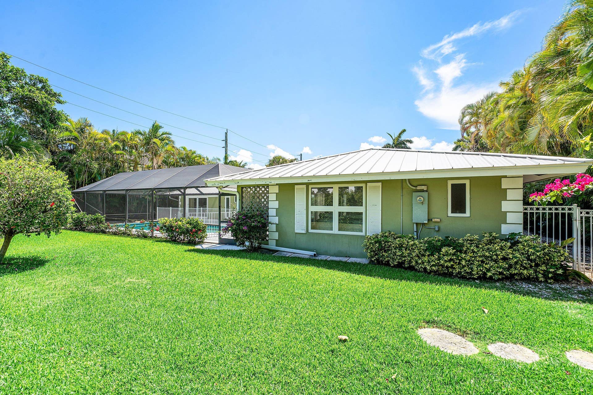 039-1350SpanishRiverRoad-BocaRaton-FL-33