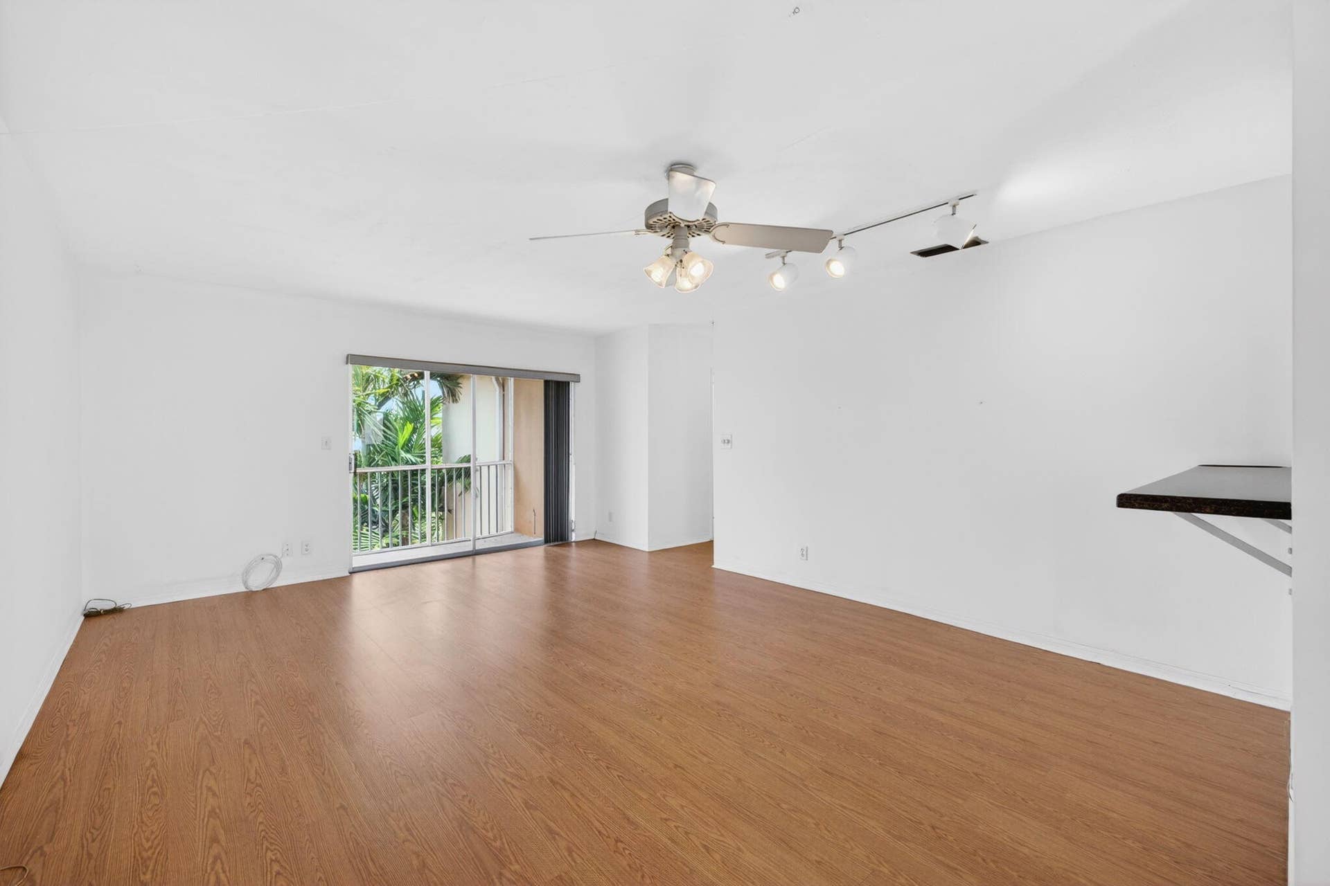 1500 SE 15th Street, #315, Fort Lauderdale, FL 33316 10-web-or-mls-699A9568