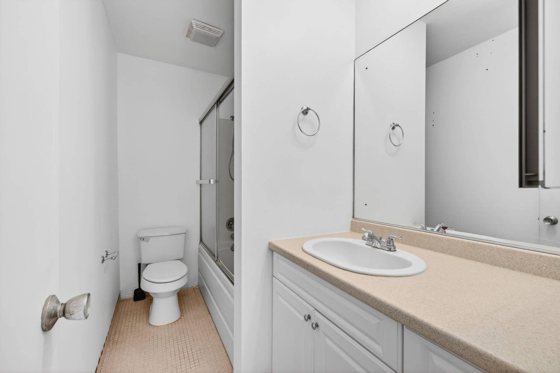 1500 SE 15th Street, #315, Fort Lauderdale, FL 33316 26-web-or-mls-699A9703
